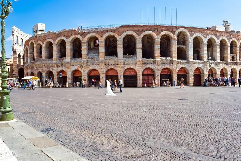 Alle Porte Del Centro Apartment Verona Luaran gambar